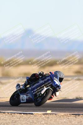 media/Dec-07-2025-CVMA (Sun) [[3e7d2de5dc]]/Race 16-Formula Middleweight/